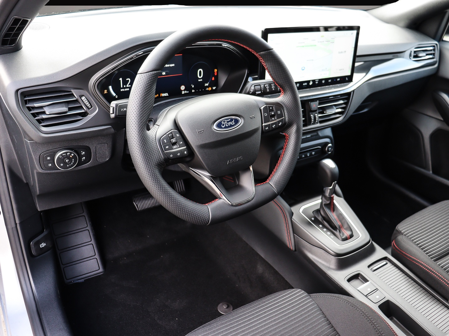Ford Focus (01/2026, Benzin)
