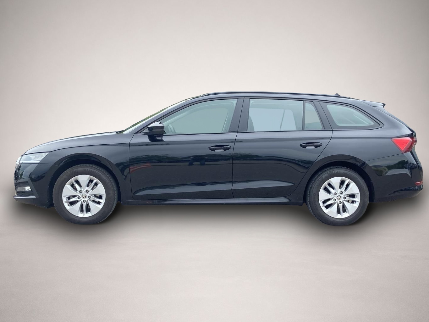 Skoda Octavia (12/2022, )