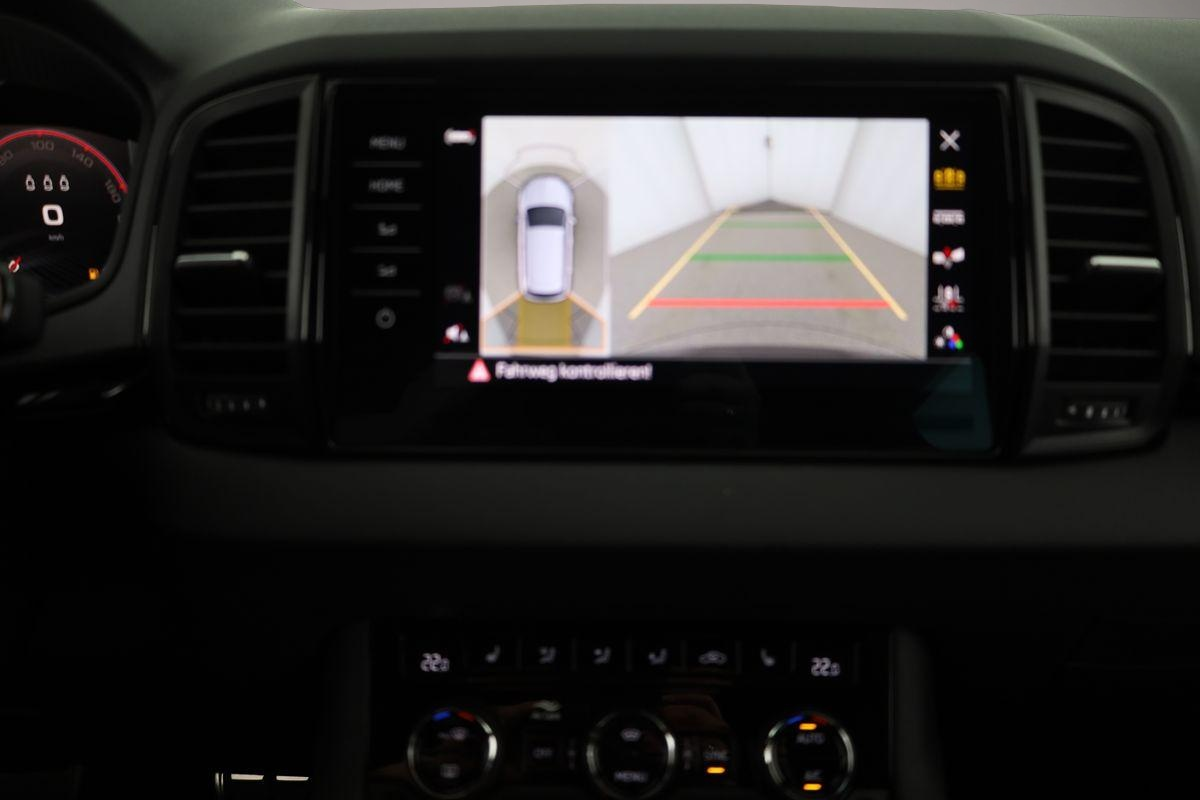 Skoda Karoq (04/2026, Benzin)