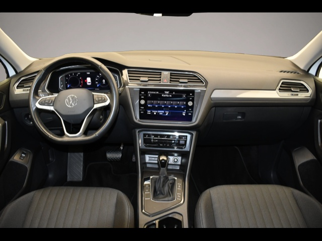 Volkswagen Tiguan Allspace (10/2023, Benzin)