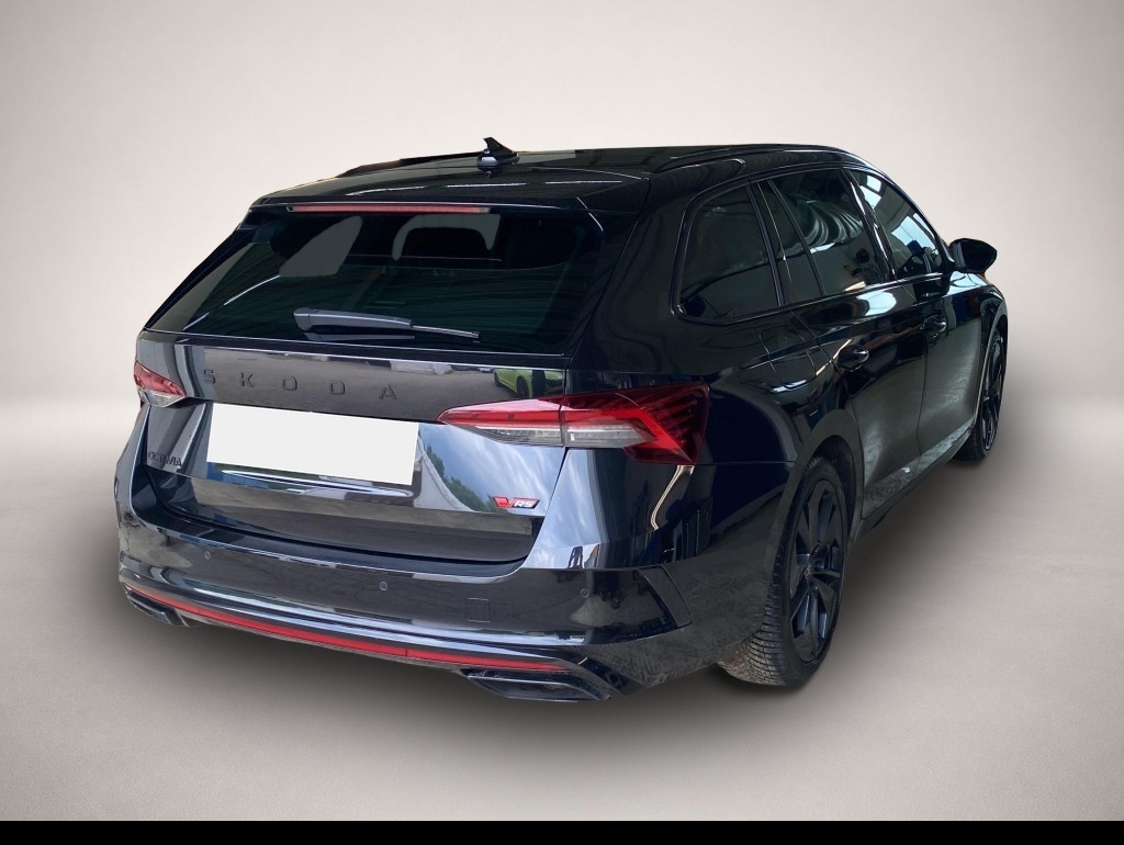 Skoda Octavia (08/2025, Benzin)