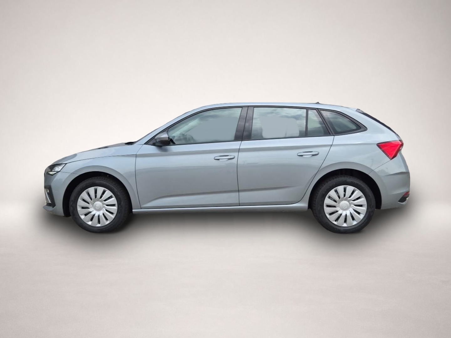 Skoda Scala (08/2026, Benzin)