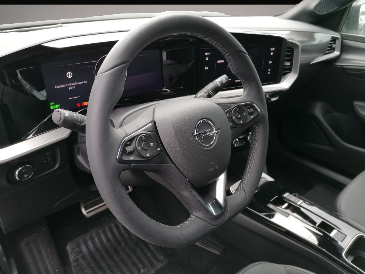 Opel Mokka-e (10/2023, ELECTRIC)