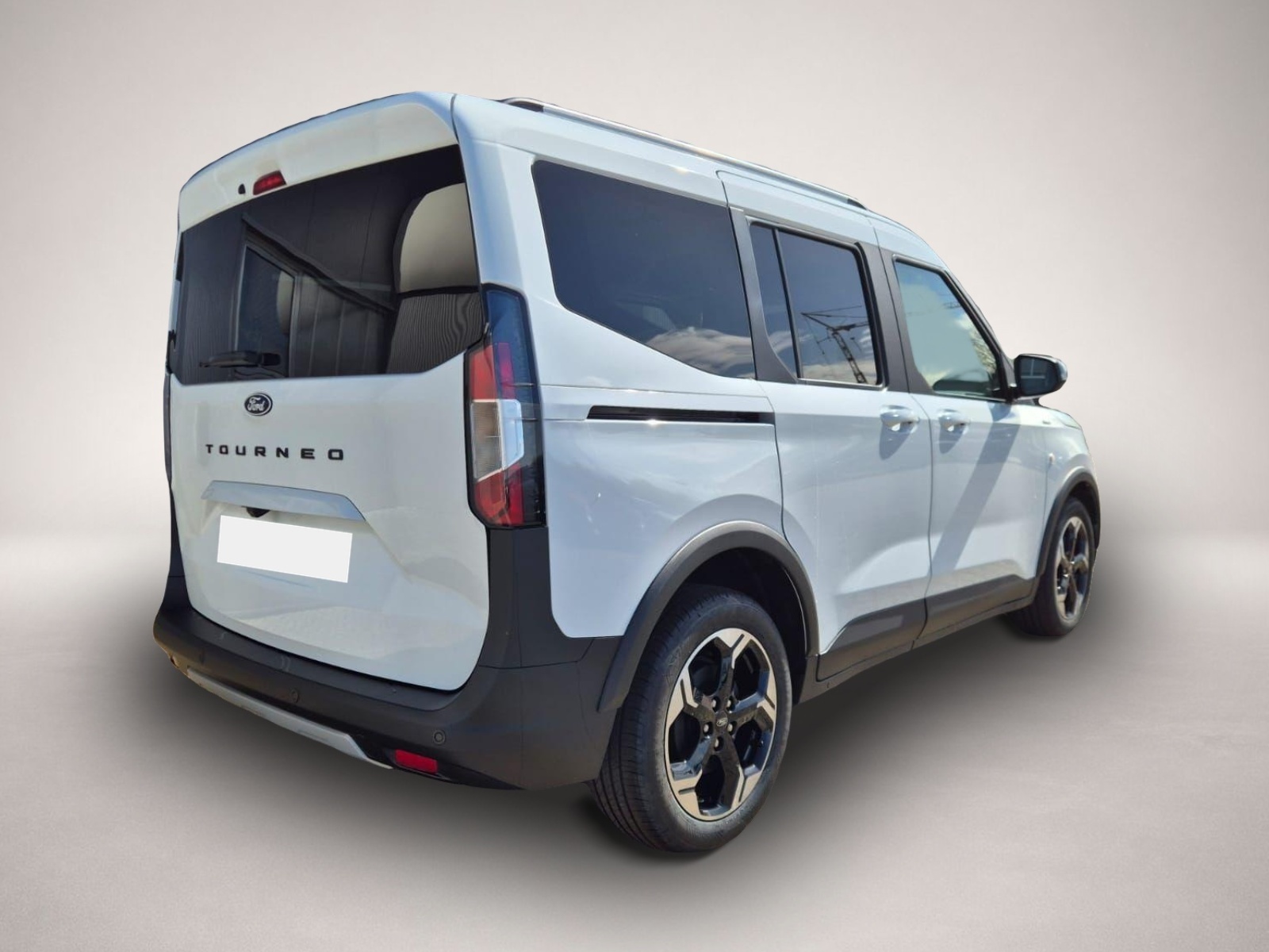 Ford Tourneo (03/2026, Benzin)