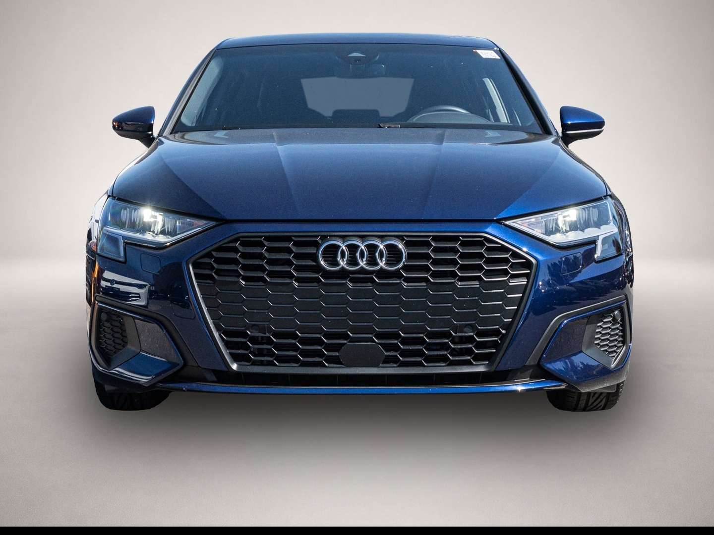 Audi A3 (02/2023, Benzin)