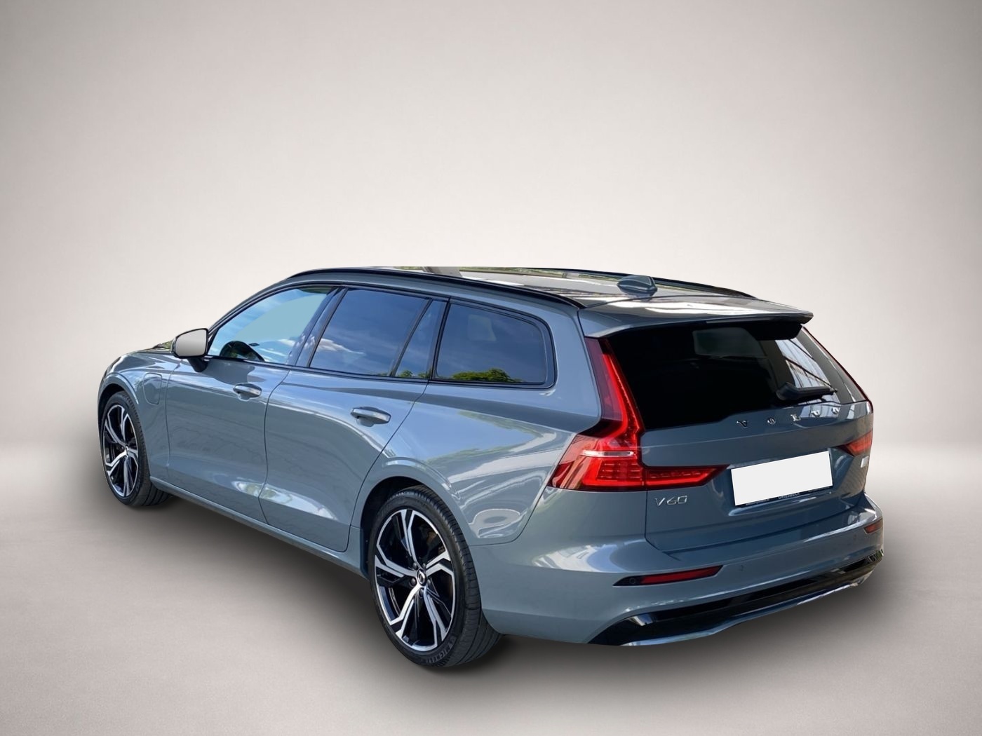 Volvo V60 (03/2023, )