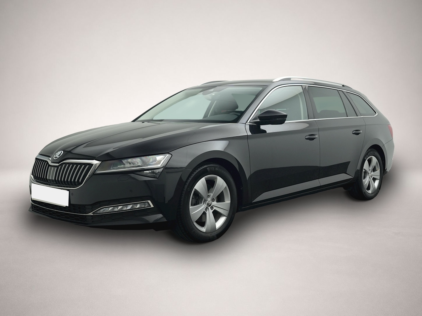 Skoda Superb (02/2023, Diesel)