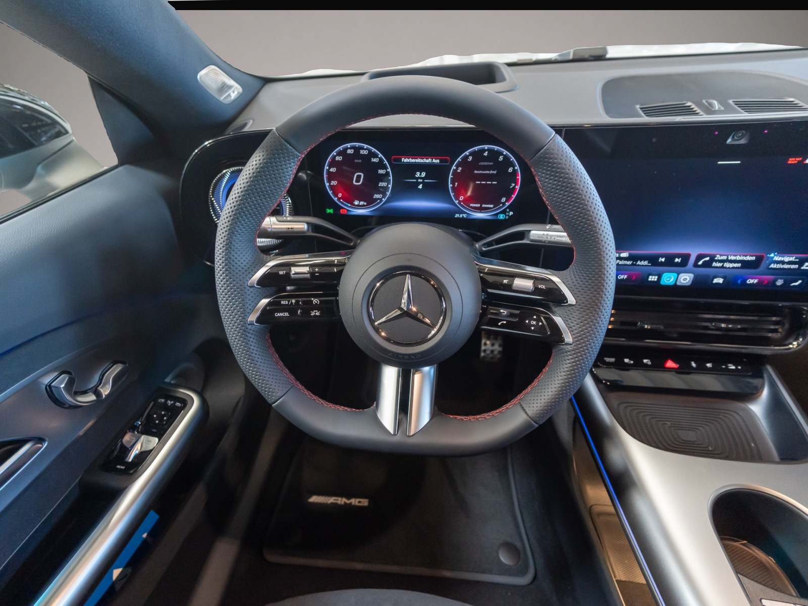 Mercedes-Benz CLA 220 (04/2026, Benzin)