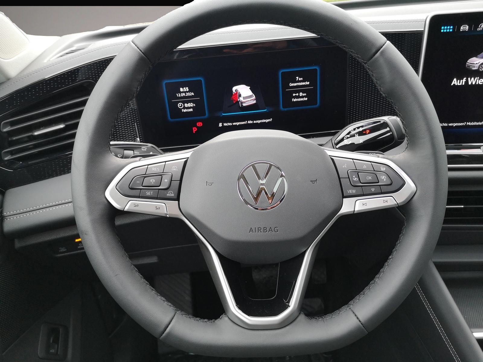 Volkswagen Tiguan (01/2026, Benzin)