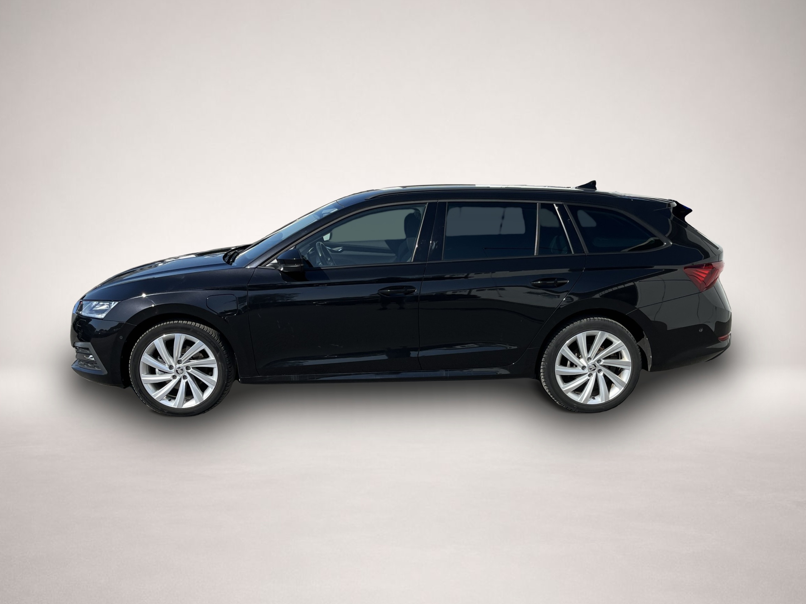Skoda Octavia (12/2022, Hybrid (Benzin/Elektro))