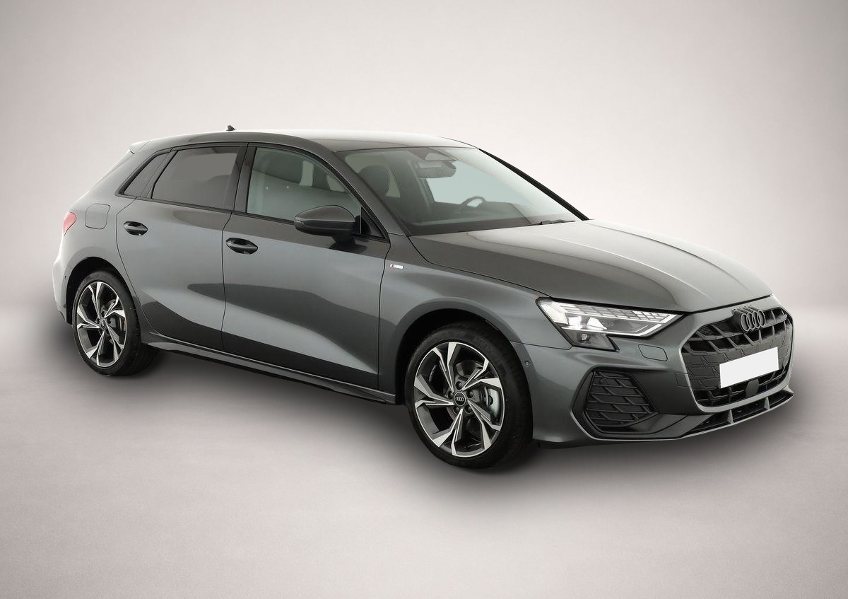 Audi quattro (06/2026, Benzin)
