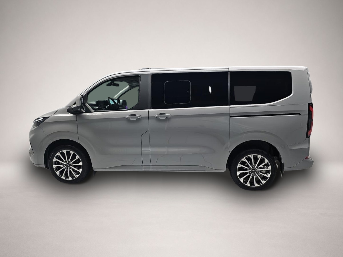 Ford Tourneo Custom (06/2026, Diesel)