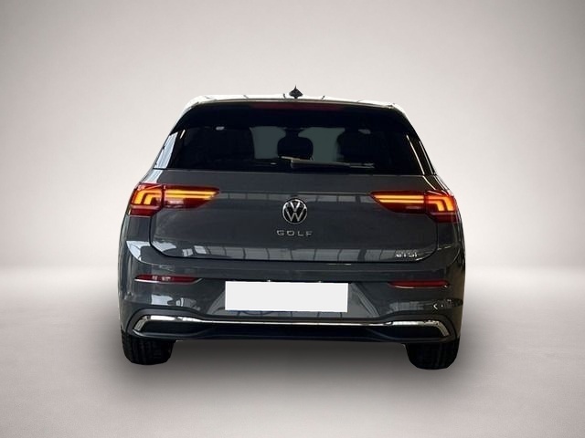 Volkswagen Golf (11/2024, Benzin)