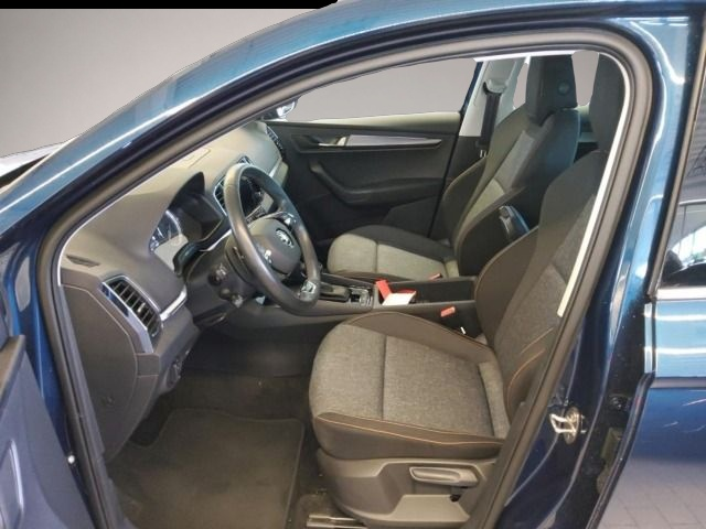 Skoda Karoq (08/2022, Benzin)