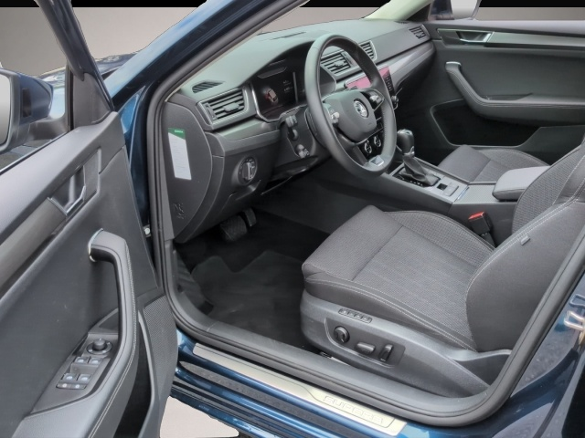 Skoda Superb (07/2022, Diesel)