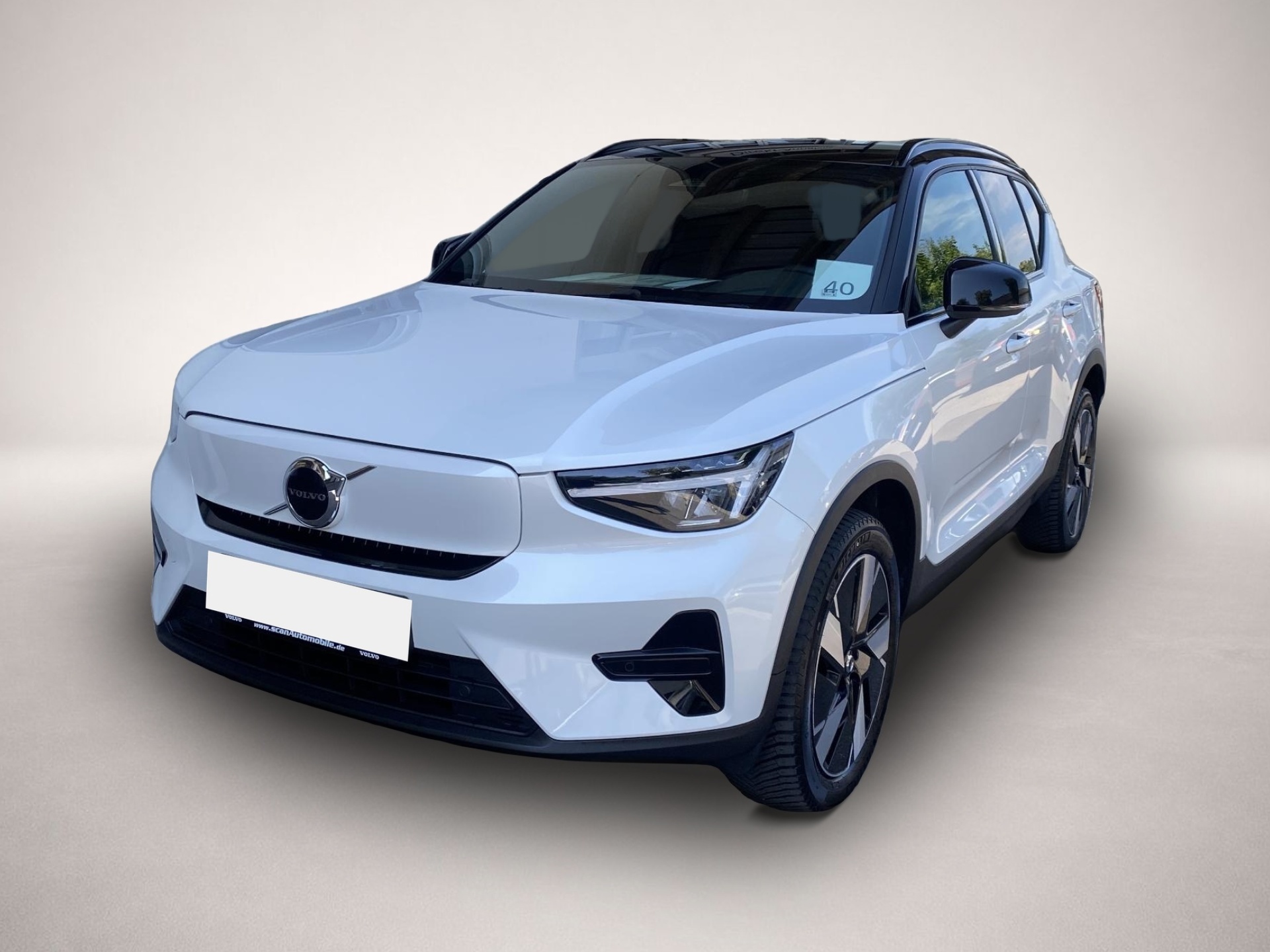 Volvo XC40 (08/2023, ELECTRIC)