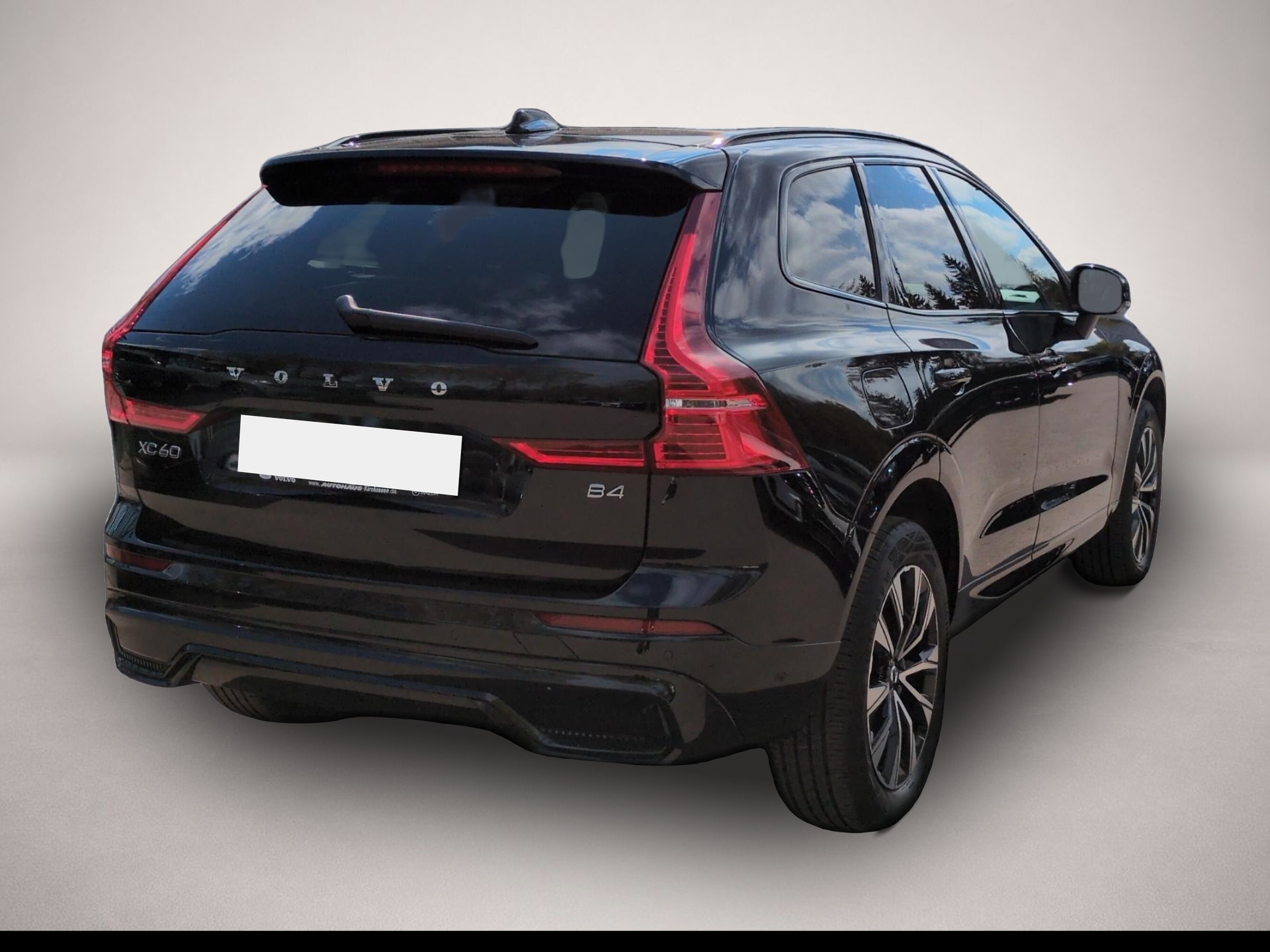 Volvo XC60 (01/2023, Benzin)