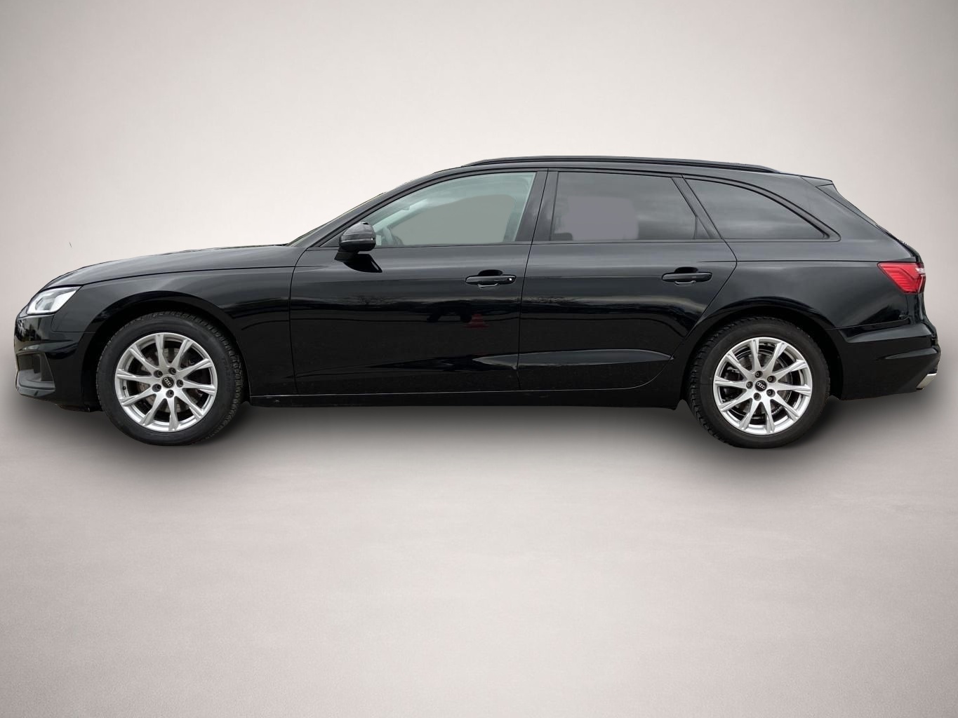 Audi A4 (06/2022, )
