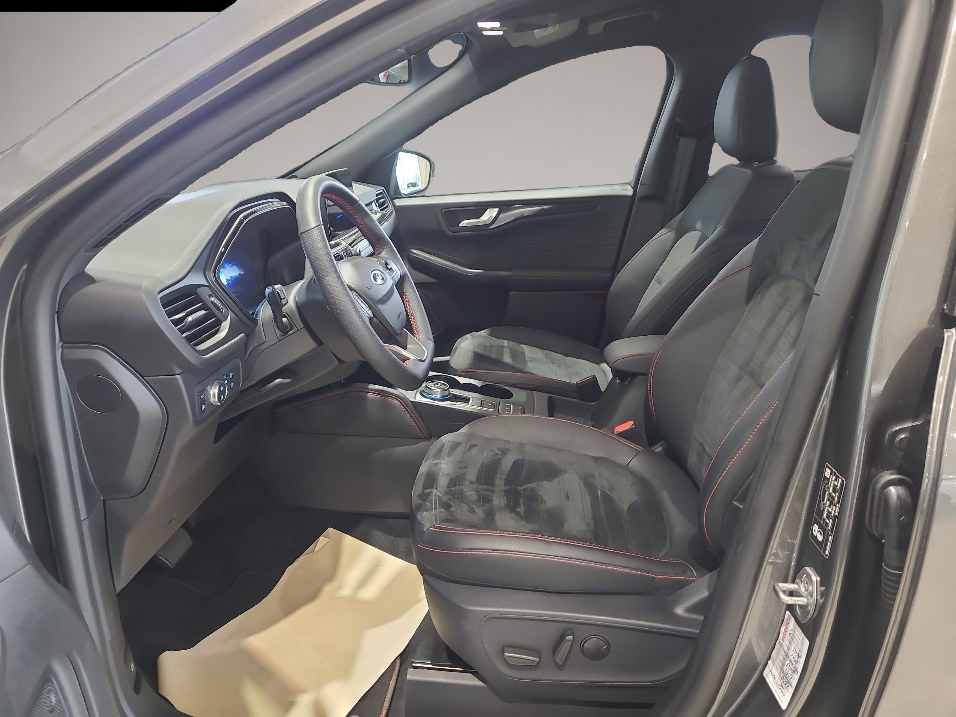 Ford Kuga (11/2022, Hybrid (Benzin/Elektro))