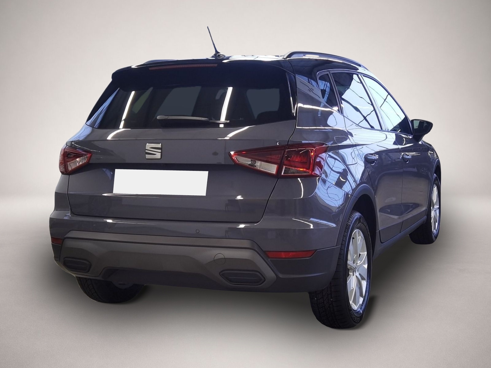 Seat Arona (06/2026, Benzin)