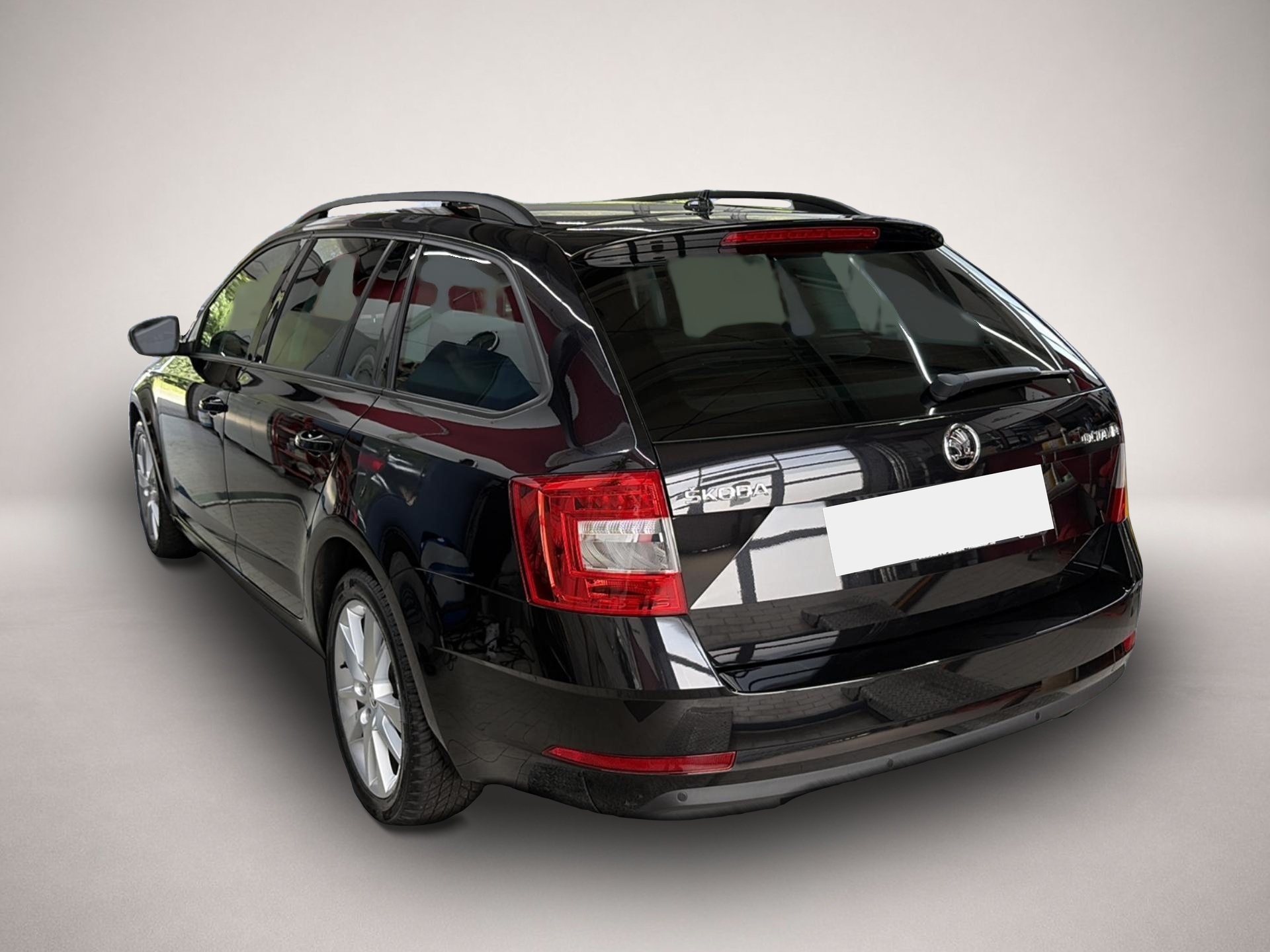 Skoda Octavia (08/2018, Benzin)