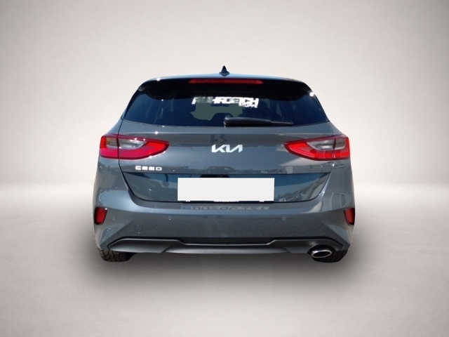 KIA cee'd / Ceed (01/2025, Benzin)