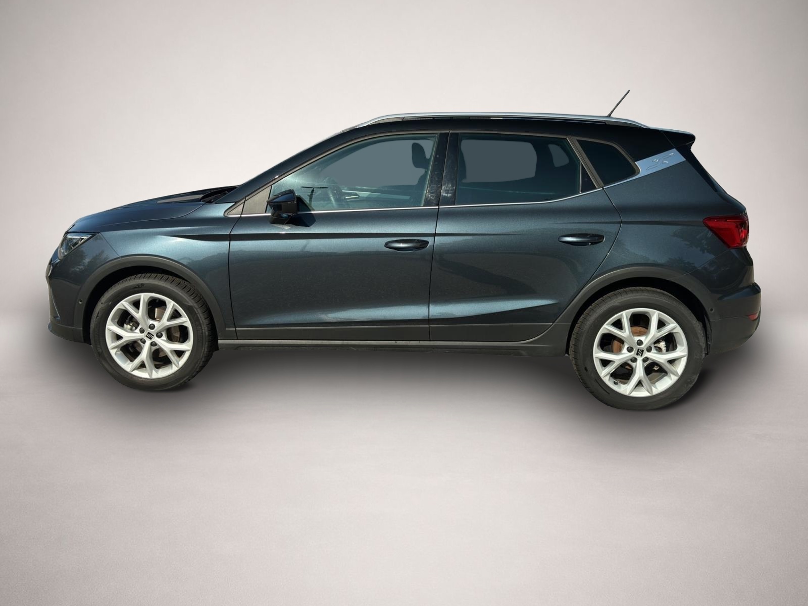 Seat Arona (11/2025, Benzin)