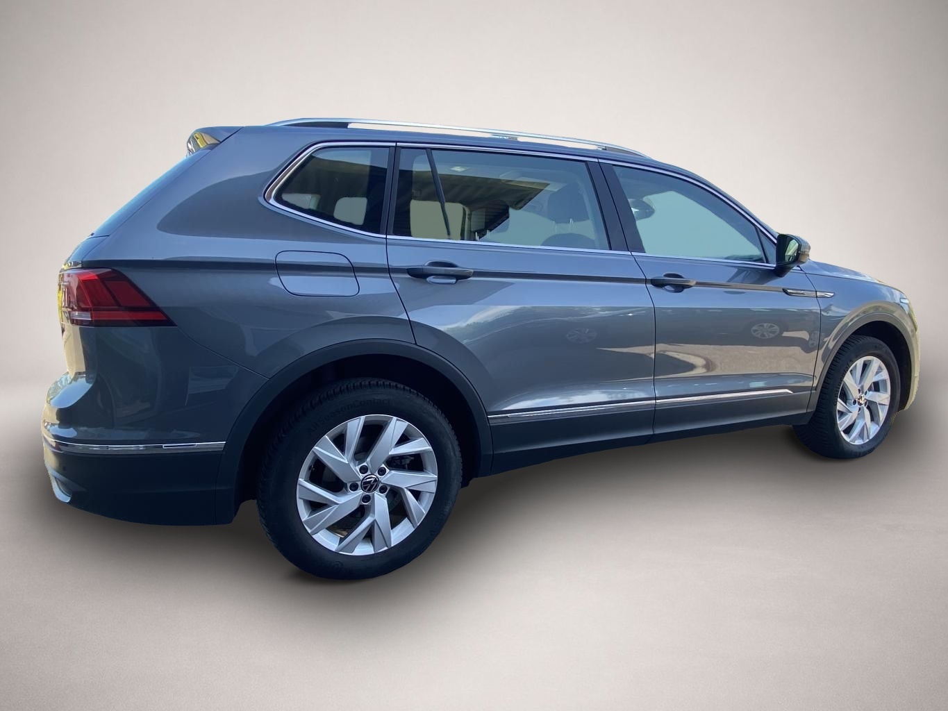 Volkswagen Tiguan Allspace (04/2025, )
