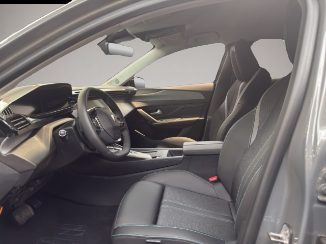 Peugeot 308 (04/2025, Benzin)
