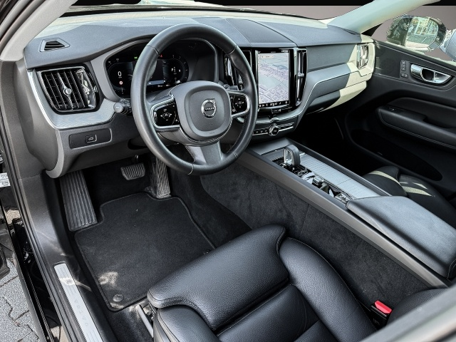 Volvo XC60 (08/2023, Diesel)