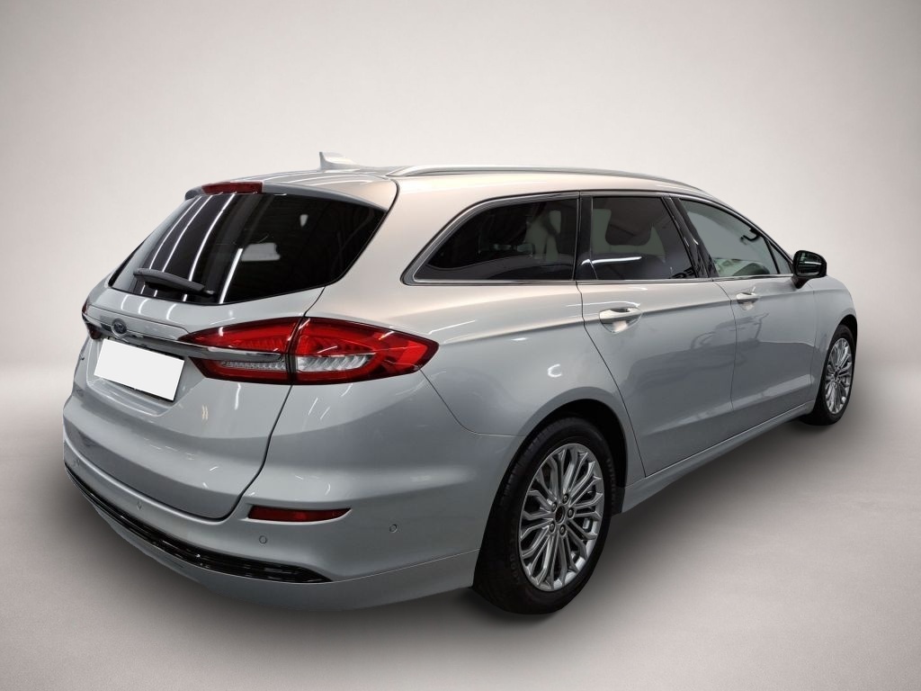 Ford Mondeo (06/2022, )