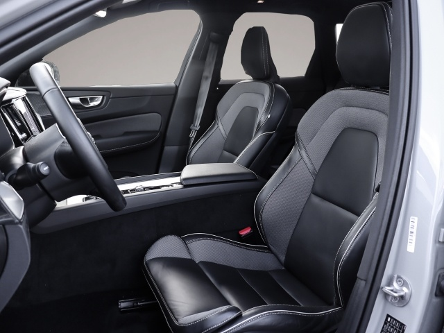 Volvo XC60 (02/2024, Hybrid (Benzin/Elektro))
