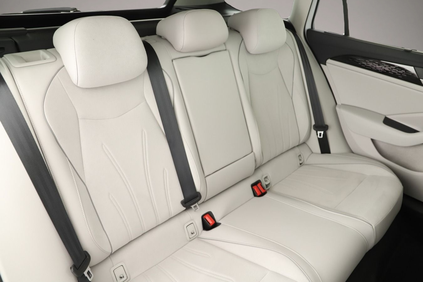 Volkswagen Passat Variant (07/2025, Hybrid (Benzin/Elektro))