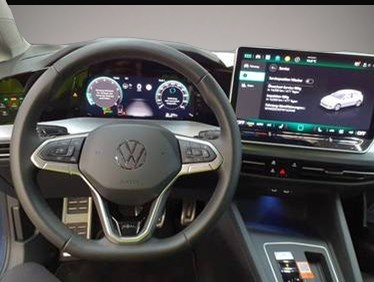 Volkswagen Golf (09/2025, Benzin)