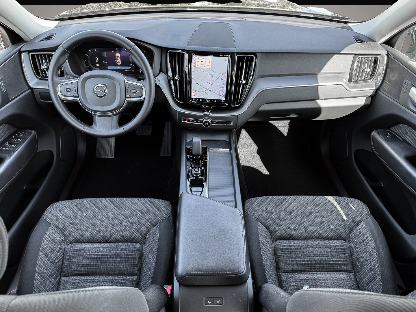 Volvo XC60 (06/2023, Diesel)