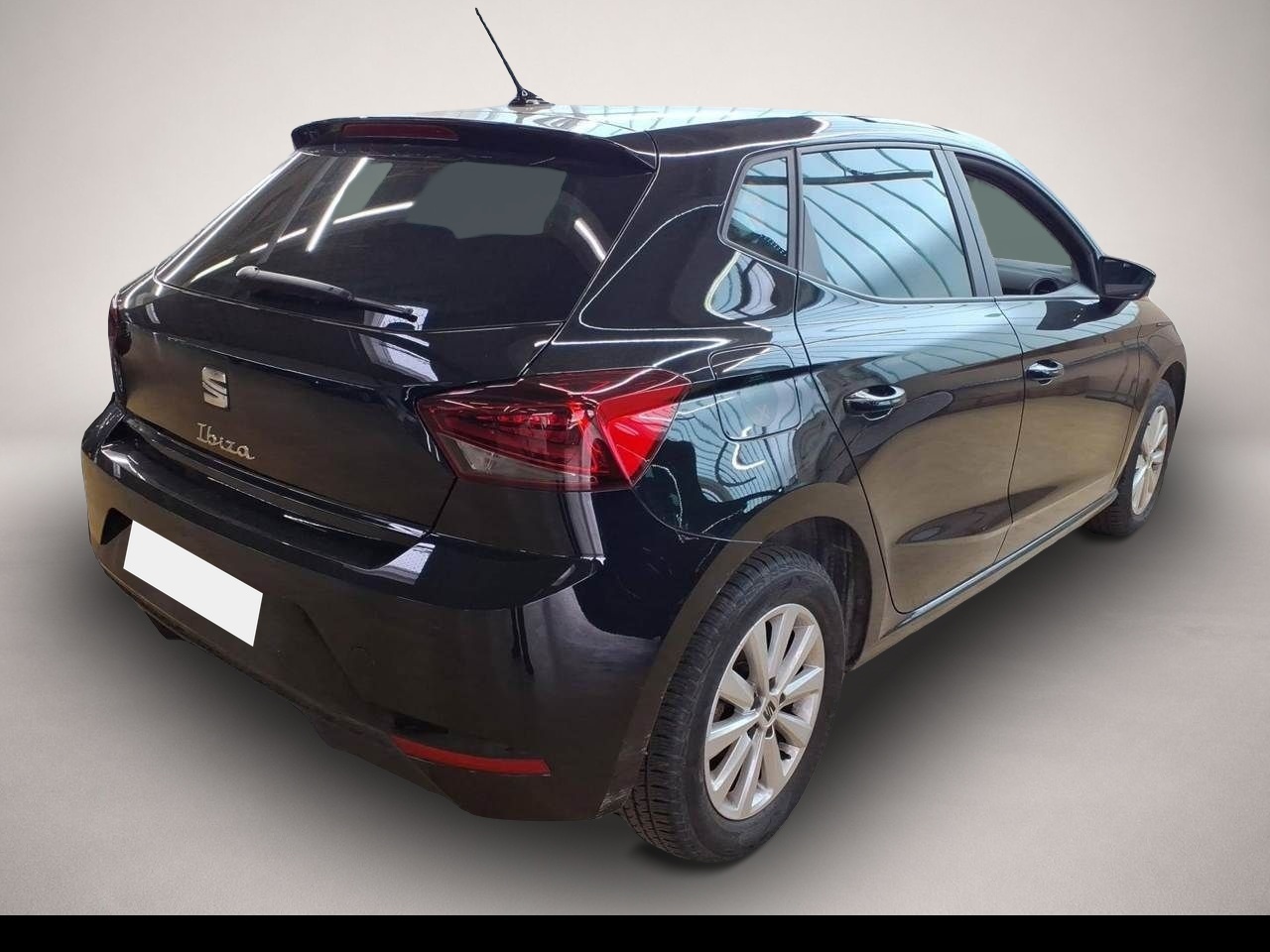 Seat Ibiza (09/2025, Benzin)