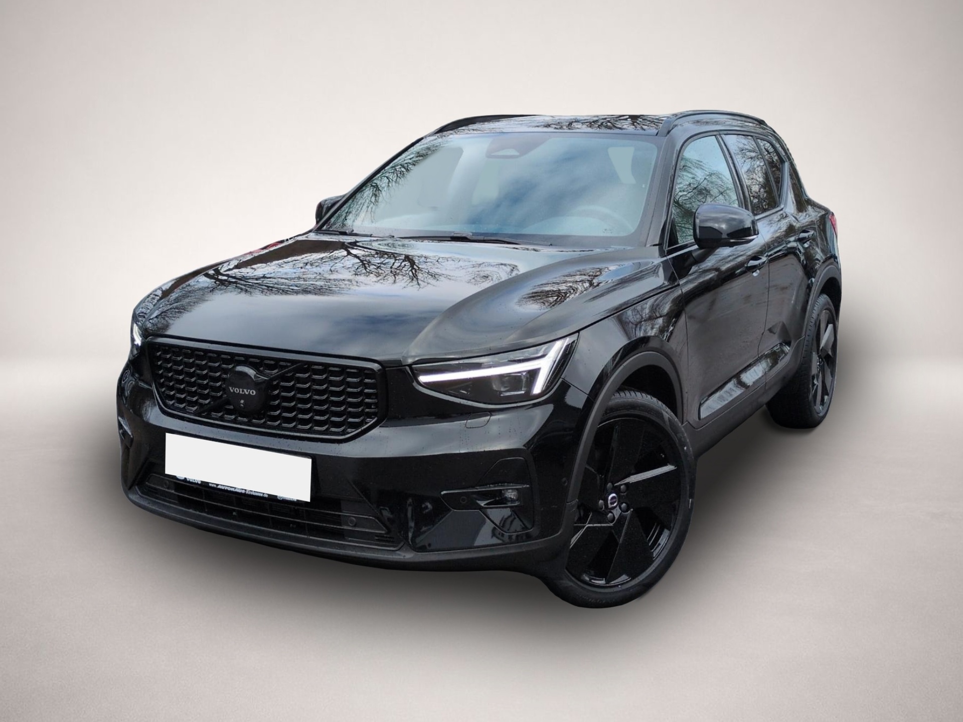 Volvo XC40 (07/2025, Benzin)