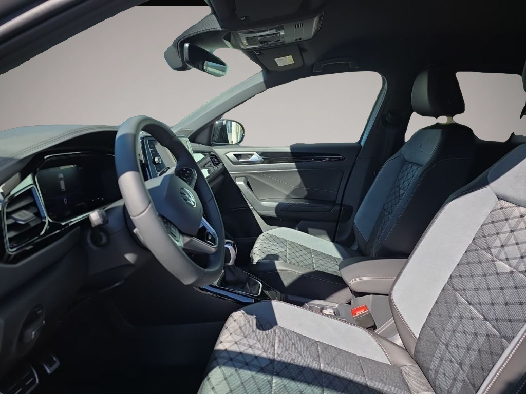 Volkswagen T-Roc (08/2025, Diesel)