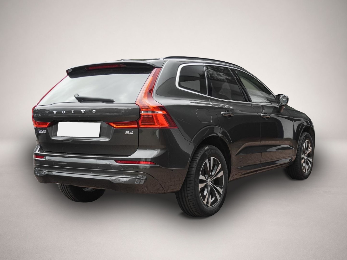 Volvo XC60 (04/2023, Benzin)