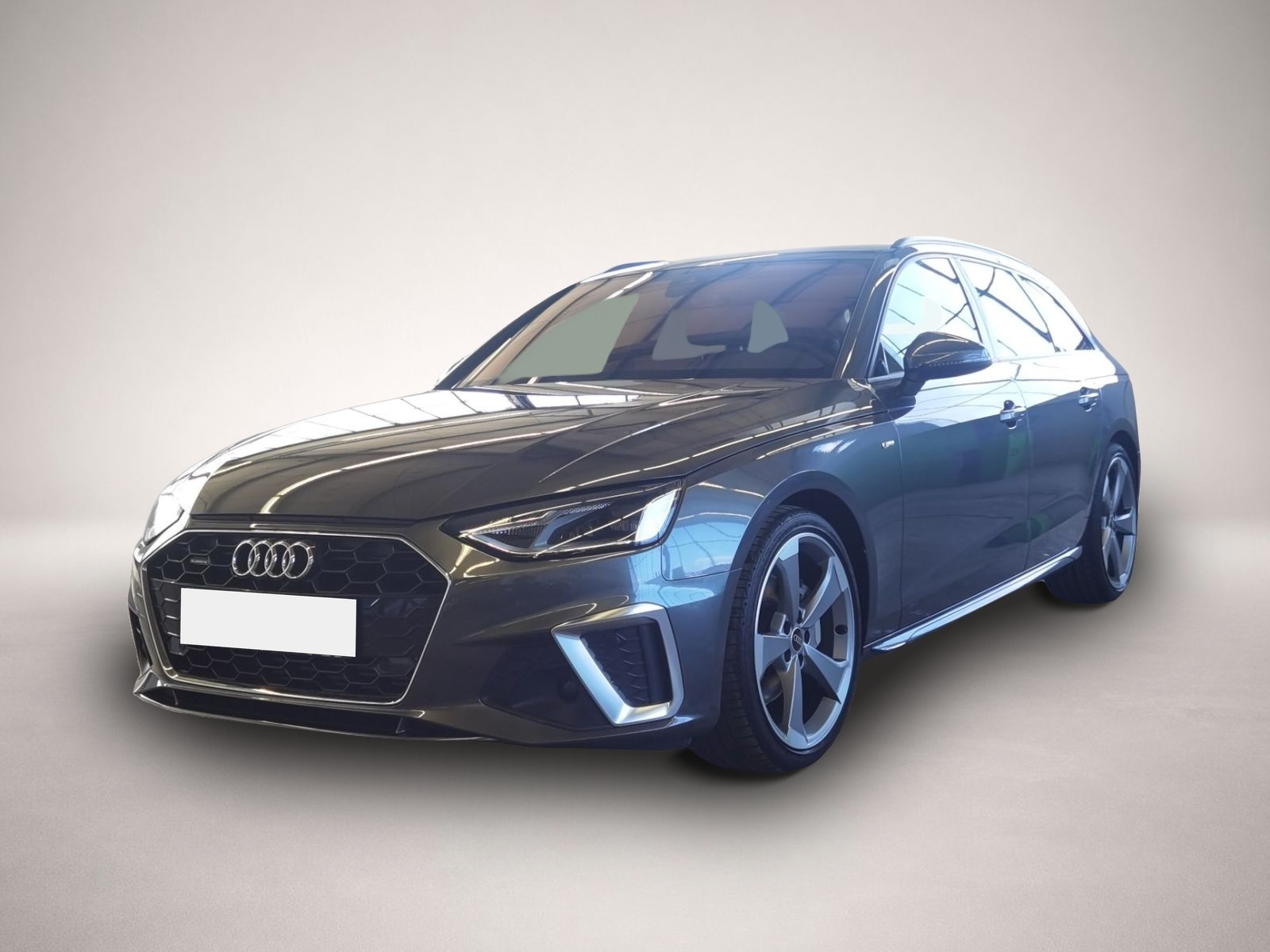 Audi A4 (04/2024, Benzin)