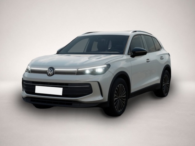 Volkswagen Tiguan (10/2025, )