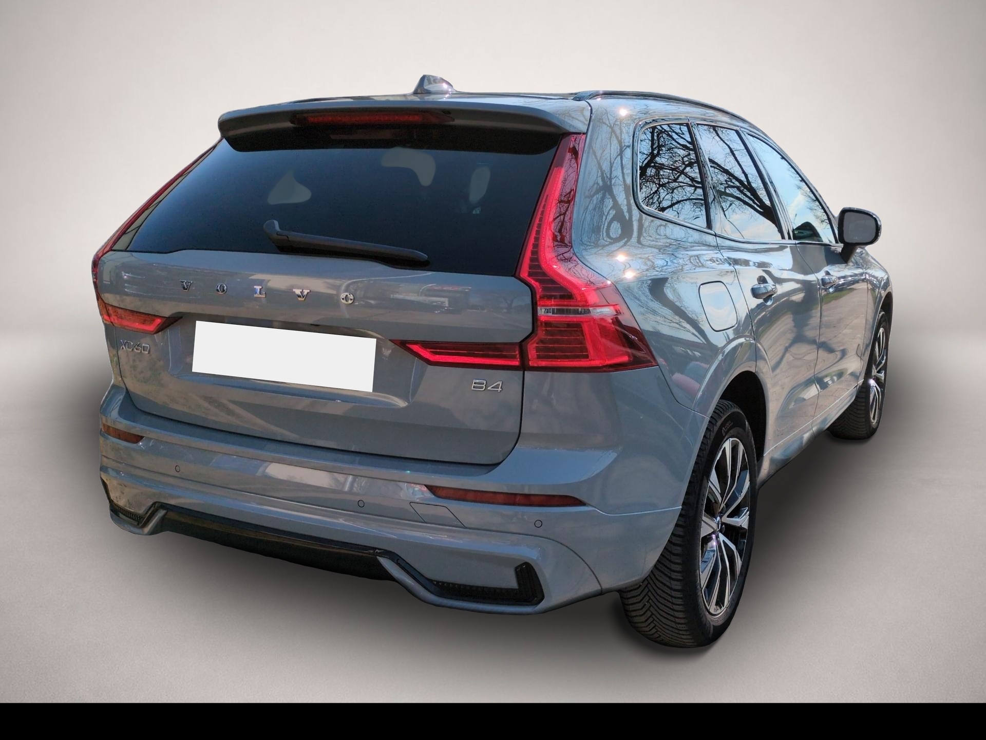 Volvo XC60 (03/2024, Benzin)