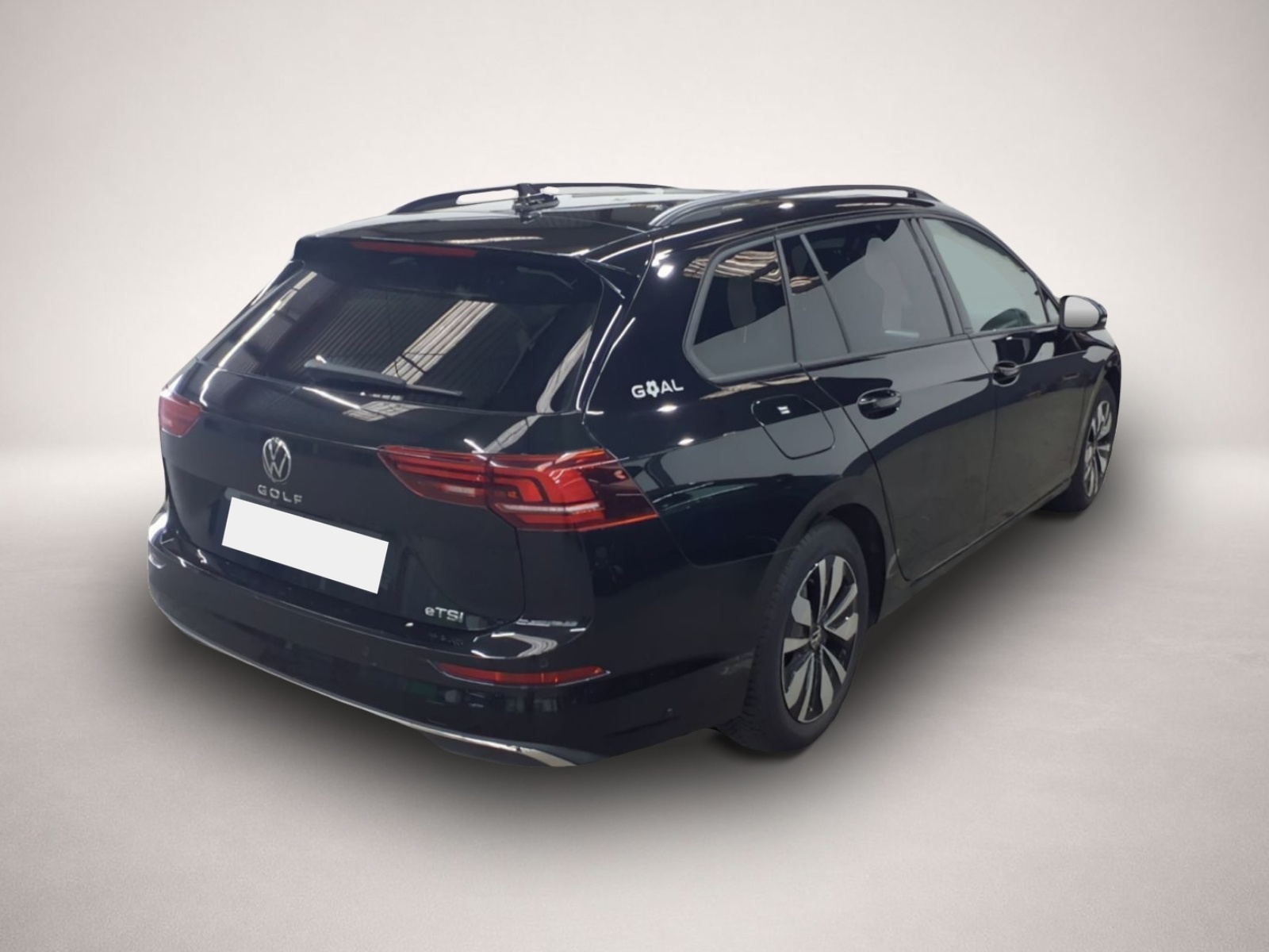 Volkswagen Golf (11/2025, Benzin)