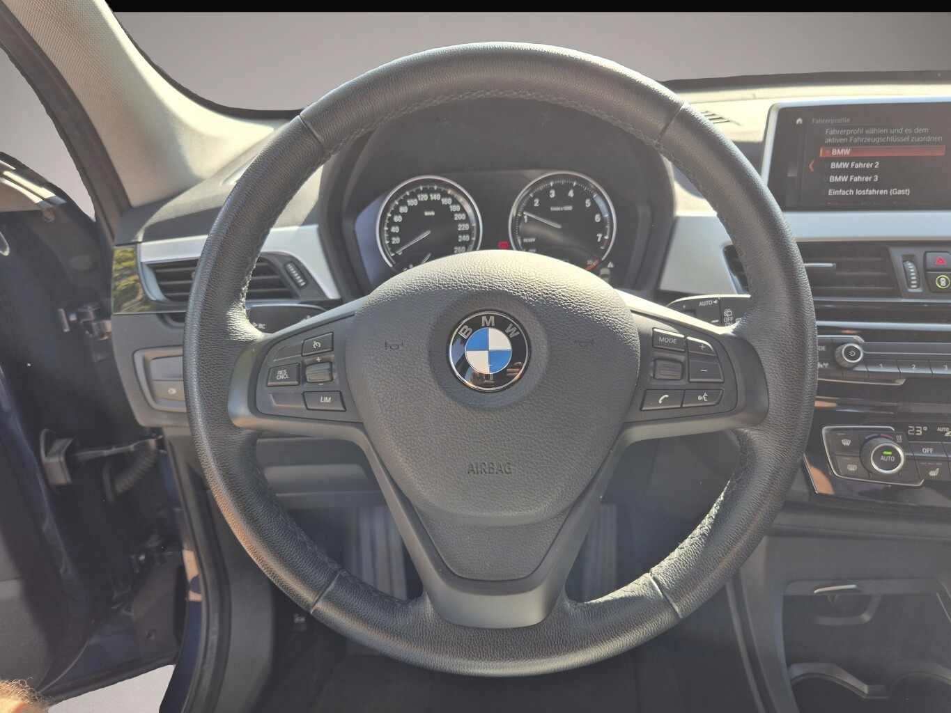 BMW X1 (12/2019, Benzin)