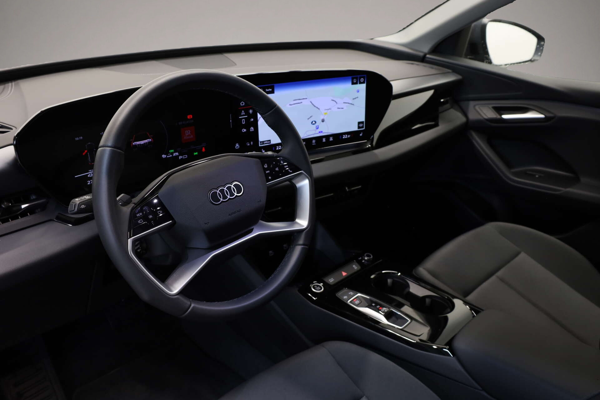 Audi e-tron (04/2025, ELECTRIC)