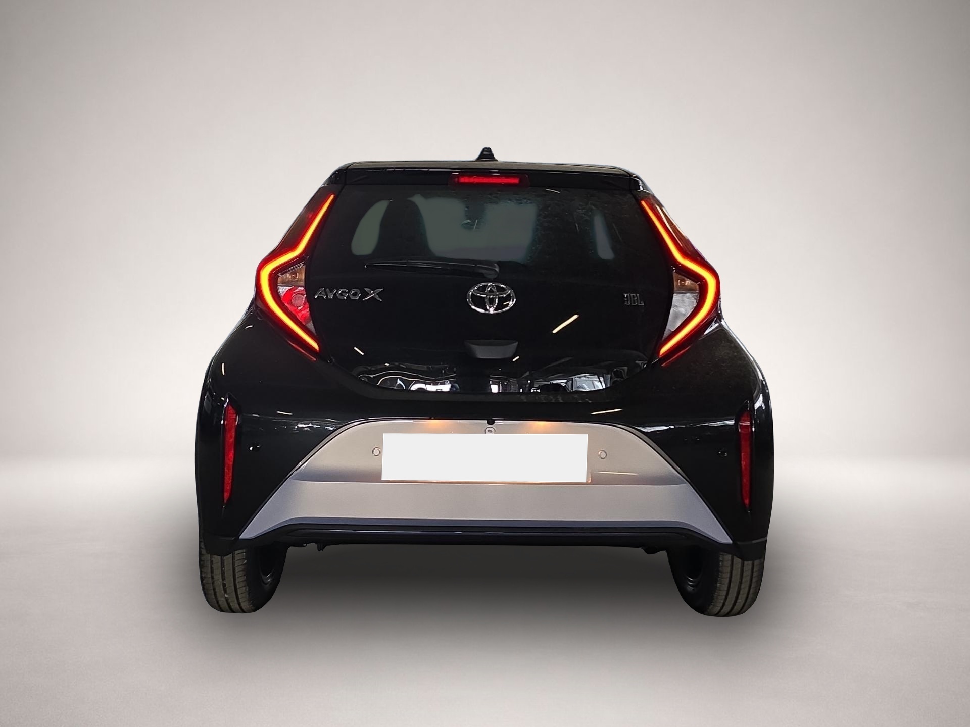 Toyota Other (02/2025, Benzin)
