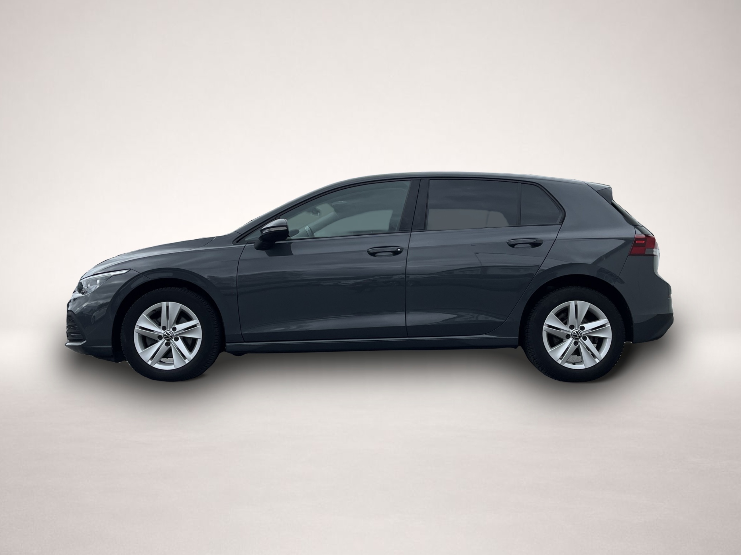 Volkswagen Golf (02/2023, Benzin)