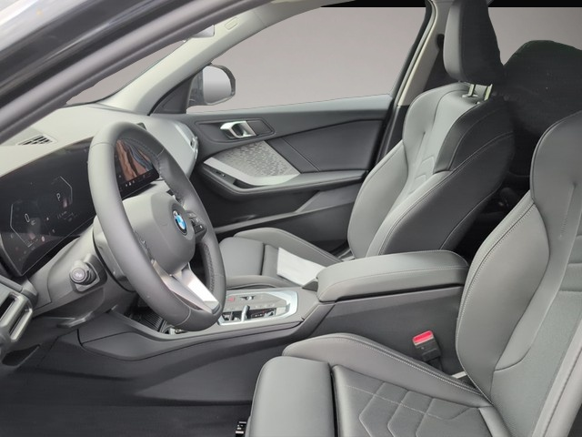 BMW 120 (08/2025, Benzin)