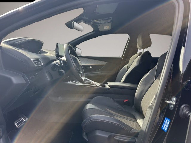 Peugeot 3008 (03/2024, Benzin)