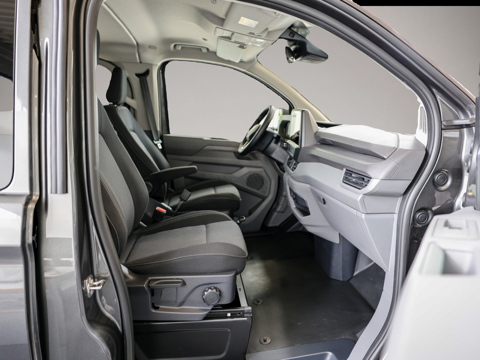 Volkswagen T5 Transporter (06/2025, Diesel)